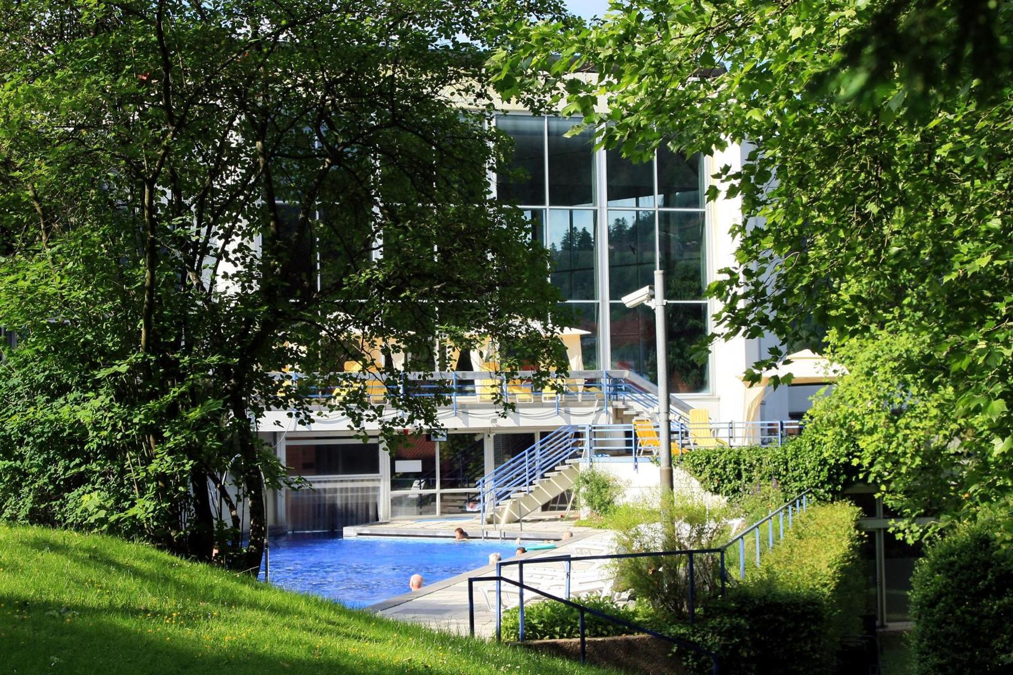 Aparthotel Schwarzwald Panorama Bad Wildbad Ngoại thất bức ảnh