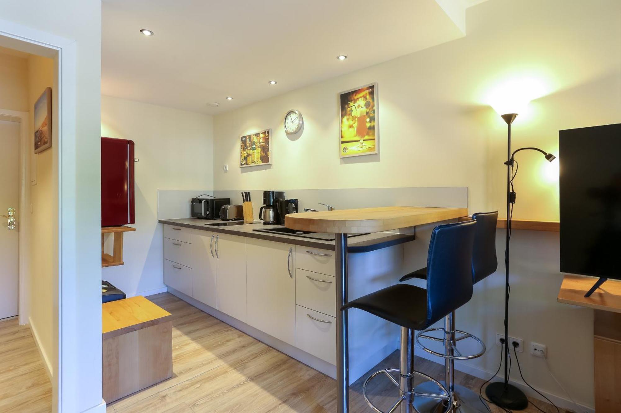 Aparthotel Schwarzwald Panorama Bad Wildbad Phòng bức ảnh