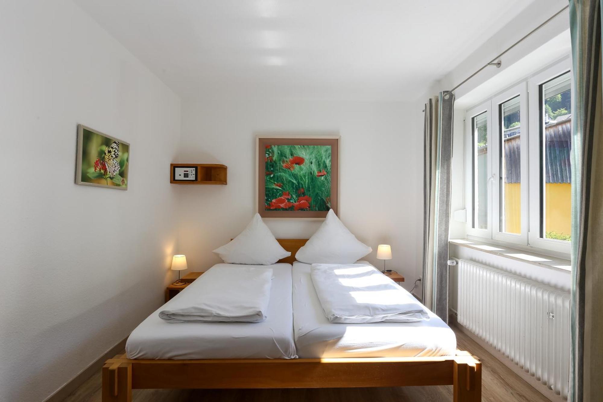 Aparthotel Schwarzwald Panorama Bad Wildbad Phòng bức ảnh